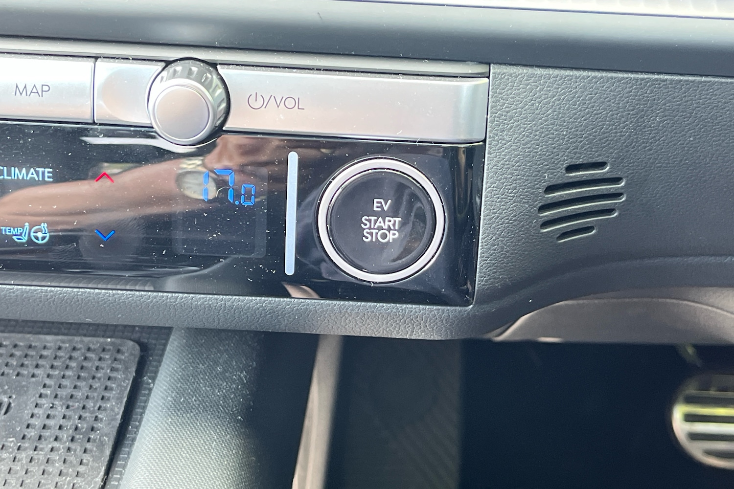 Used Hyundai IONIQ 6 2024 for sale - 76744869: Photo 15