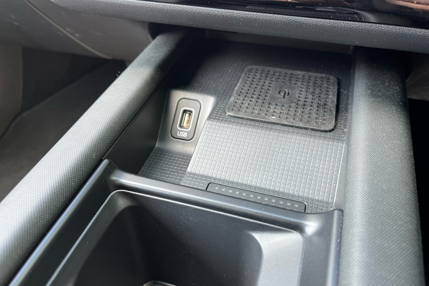 Used Hyundai IONIQ 6 2024 for sale - 76744869: Photo 24