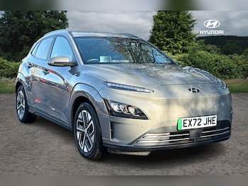 2022 (72) - 150kW Ultimate 64kWh 5dr Auto