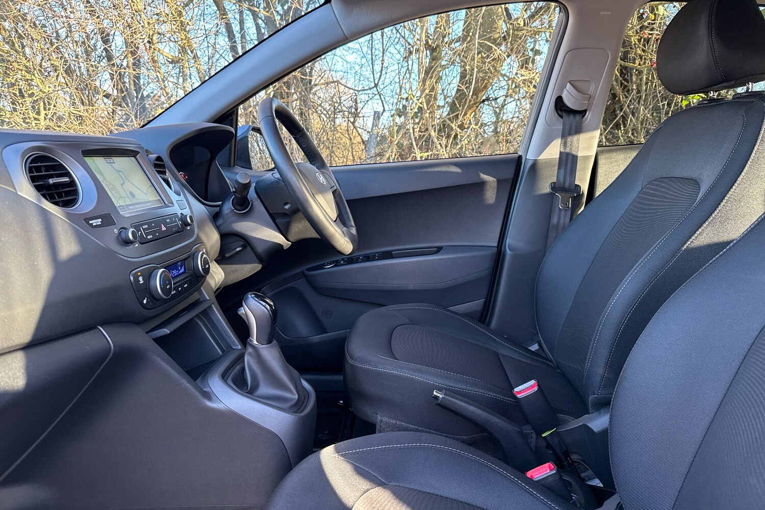 Used Hyundai i10 2019 for sale - 77256200: Photo 6