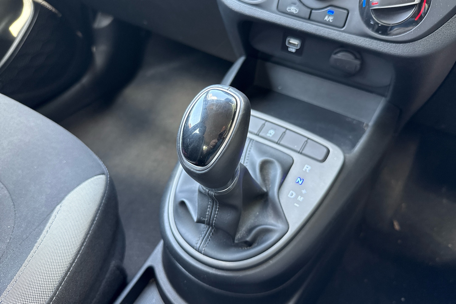 Used Hyundai i10 2023 for sale - 76744958: Photo 14