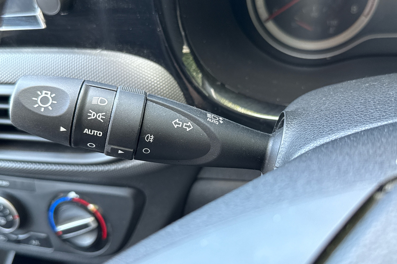 Used Hyundai i10 2023 for sale - 76744958: Photo 23