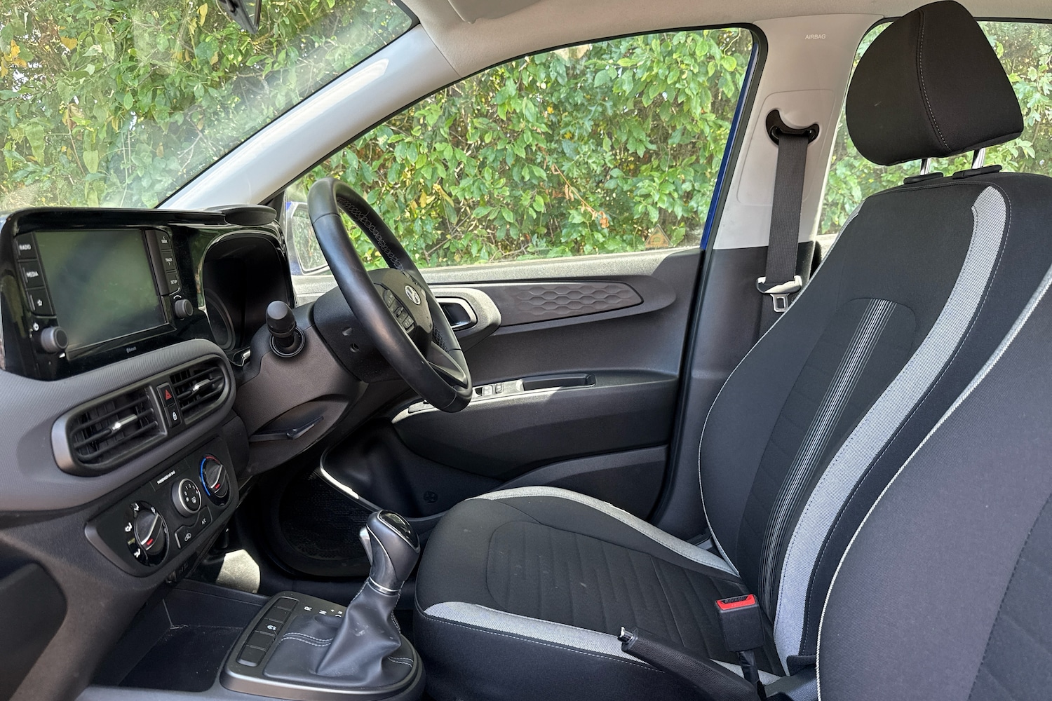 Used Hyundai i10 2023 for sale - 76744958: Photo 6