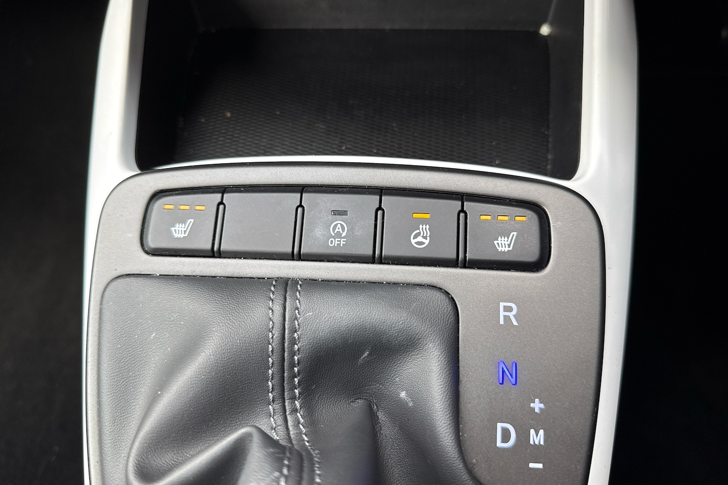 Used Hyundai i10 2023 for sale - 77329353: Photo 22