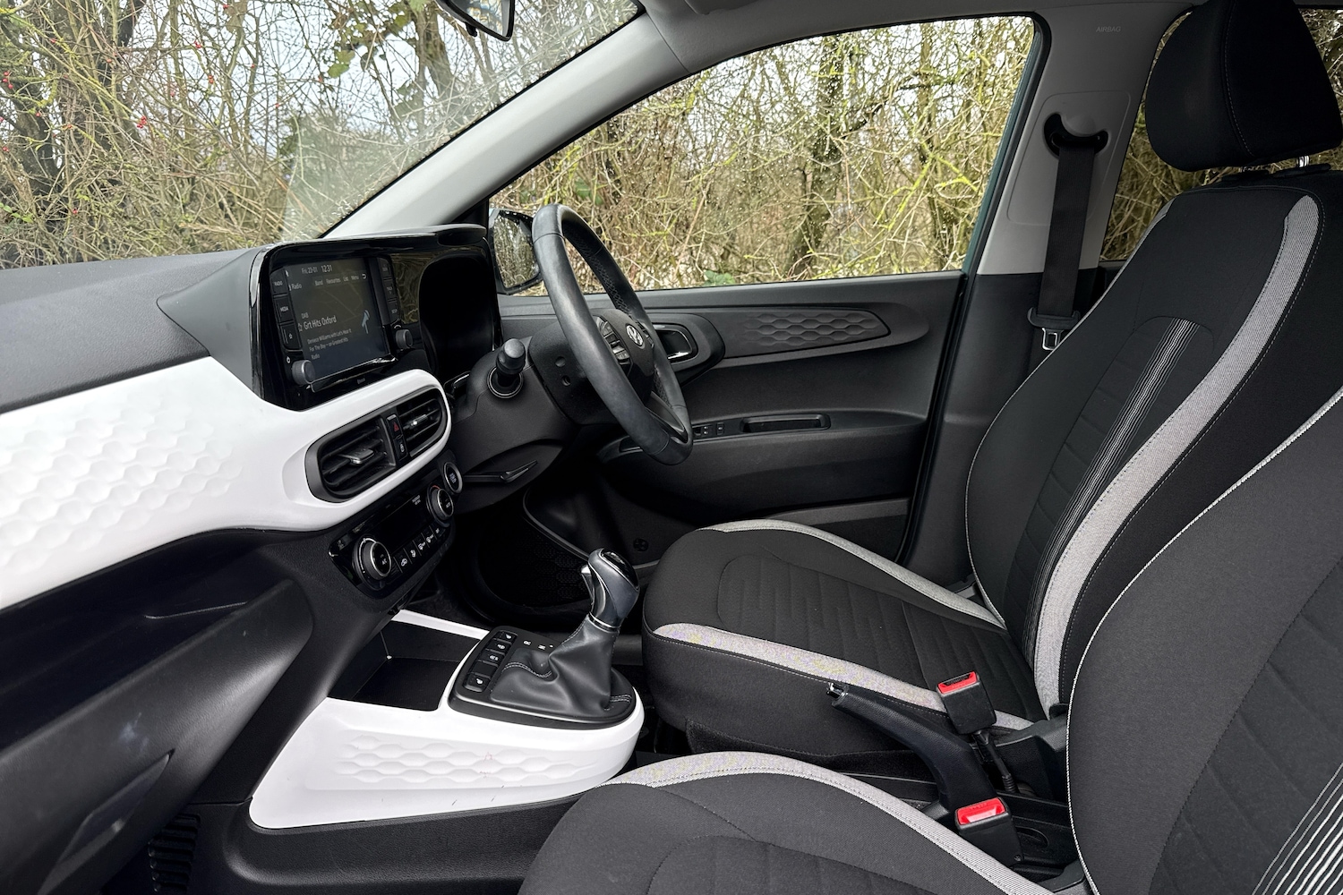 Used Hyundai i10 2023 for sale - 77329353: Photo 6