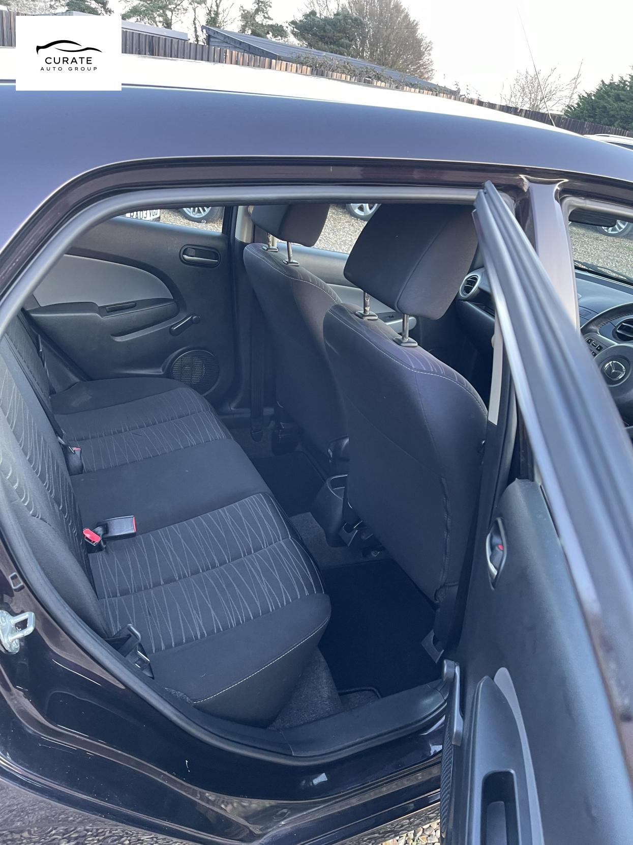 Used Mazda Mazda2 2010 for sale - 77921751: Photo 6