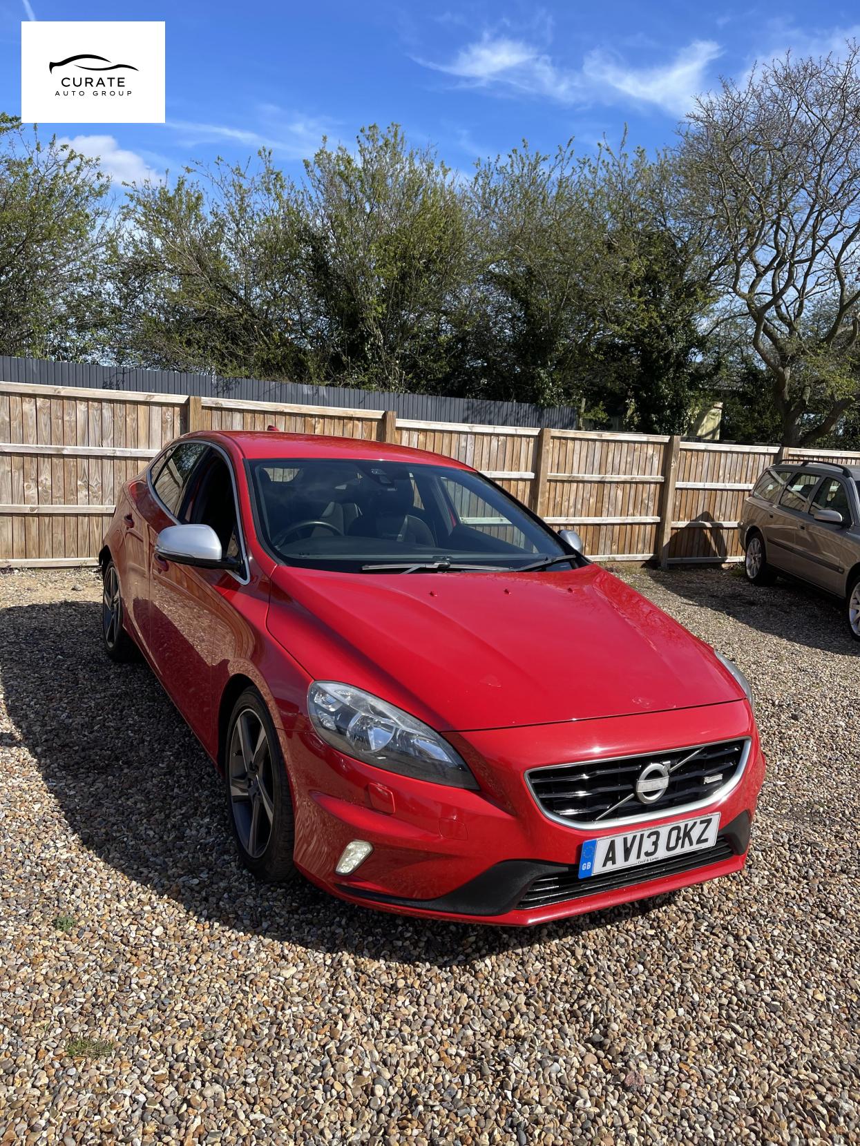 Used Volvo V40 2013 for sale - 78144878: Photo 2