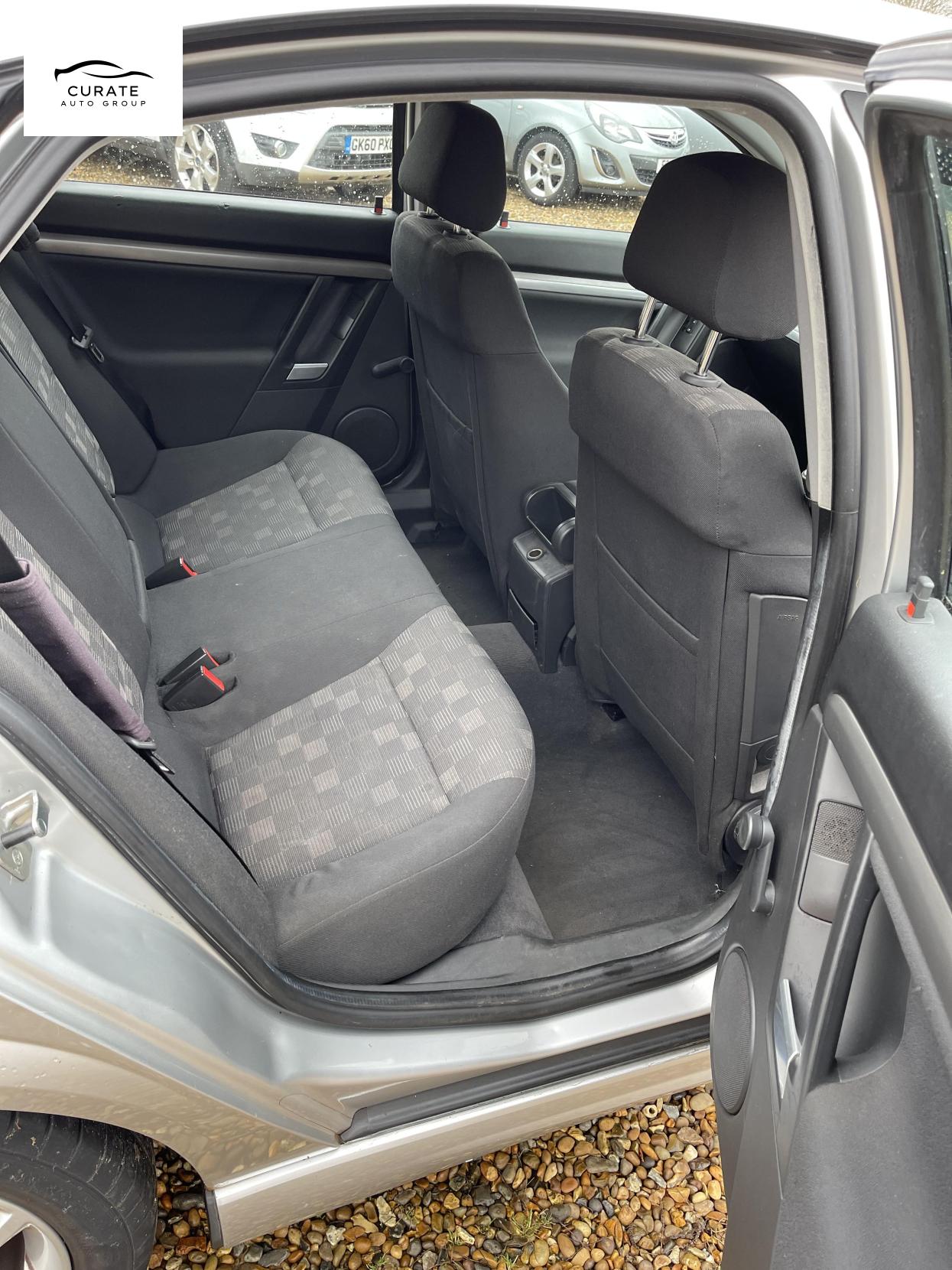 Used Vauxhall Vectra 2008 for sale - 77400190: Photo 6