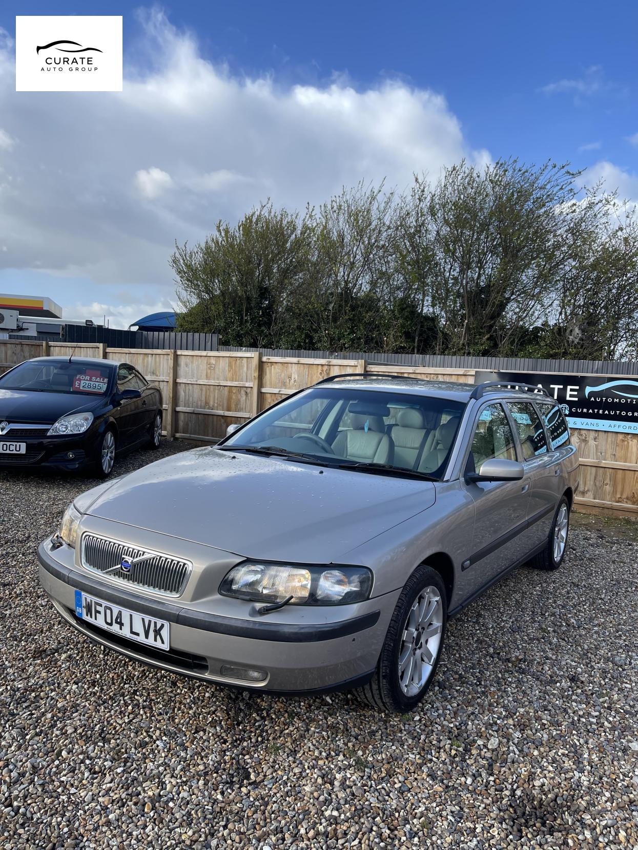 Used Volvo V70 2004 for sale - 78055395: Photo 1