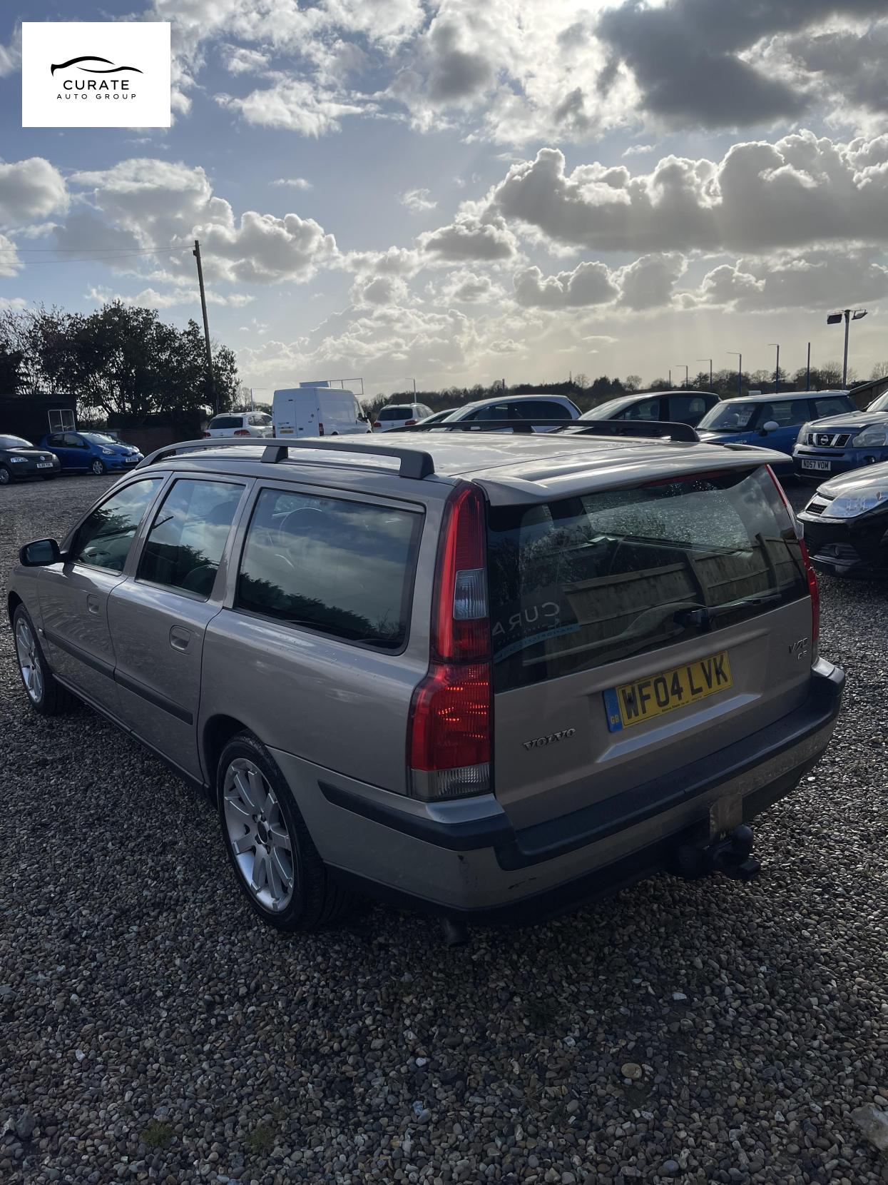 Used Volvo V70 2004 for sale - 78055395: Photo 3