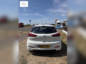 Used Hyundai i20 2017 for sale - 79208756: Photo