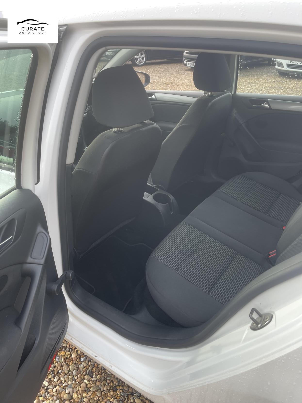 Used Volkswagen Golf 2009 for sale - 77371073: Photo 4