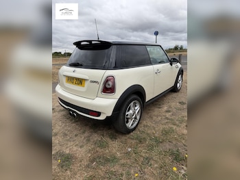 Used MINI Hatch 2010 for sale - 79283232: Photo