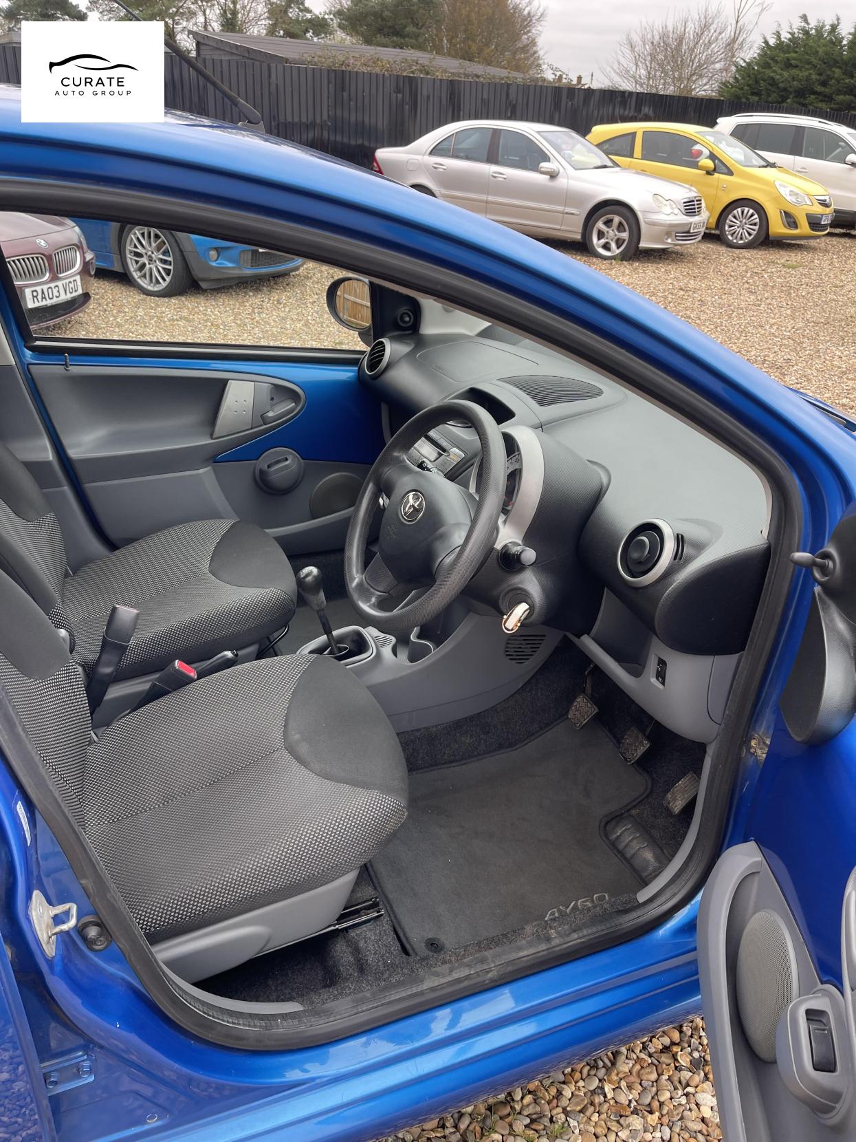 Used Toyota AYGO 2011 for sale - 77918175: Photo 5