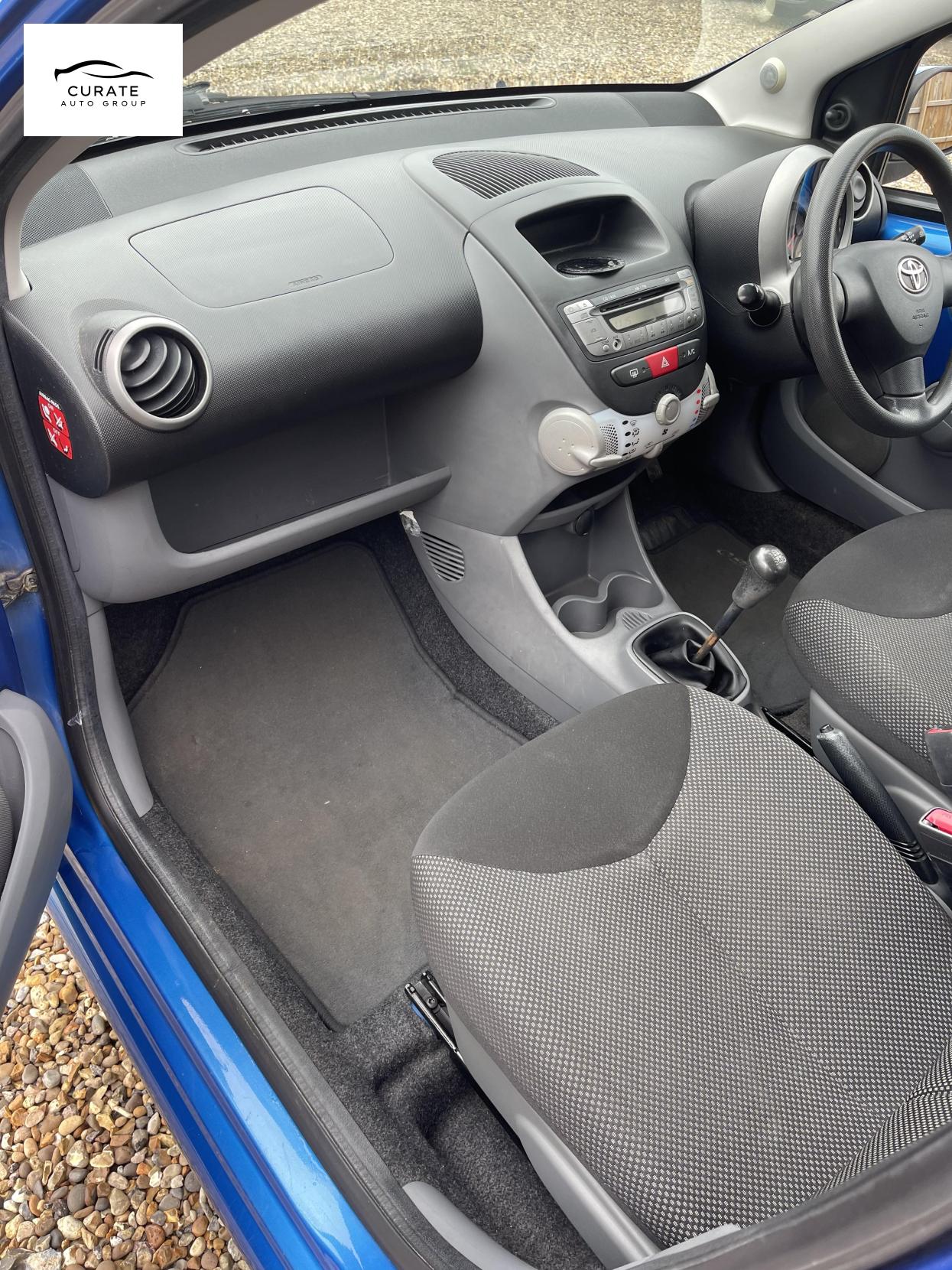 Used Toyota AYGO 2011 for sale - 77918175: Photo 8