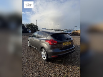 Used Ford Focus 2015 for sale - 76782116: Photo