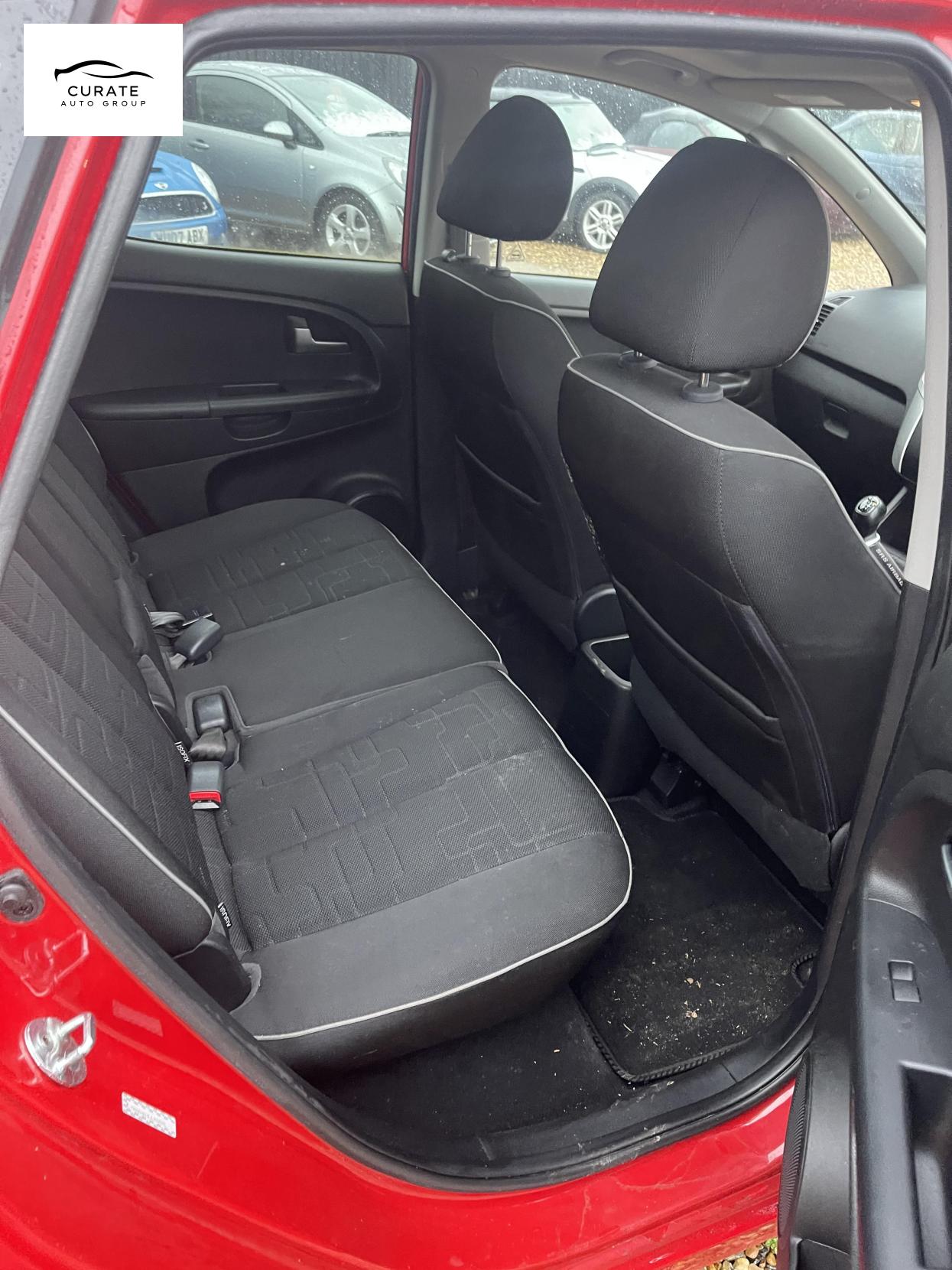 Used Kia Venga 2010 for sale - 77584961: Photo 7