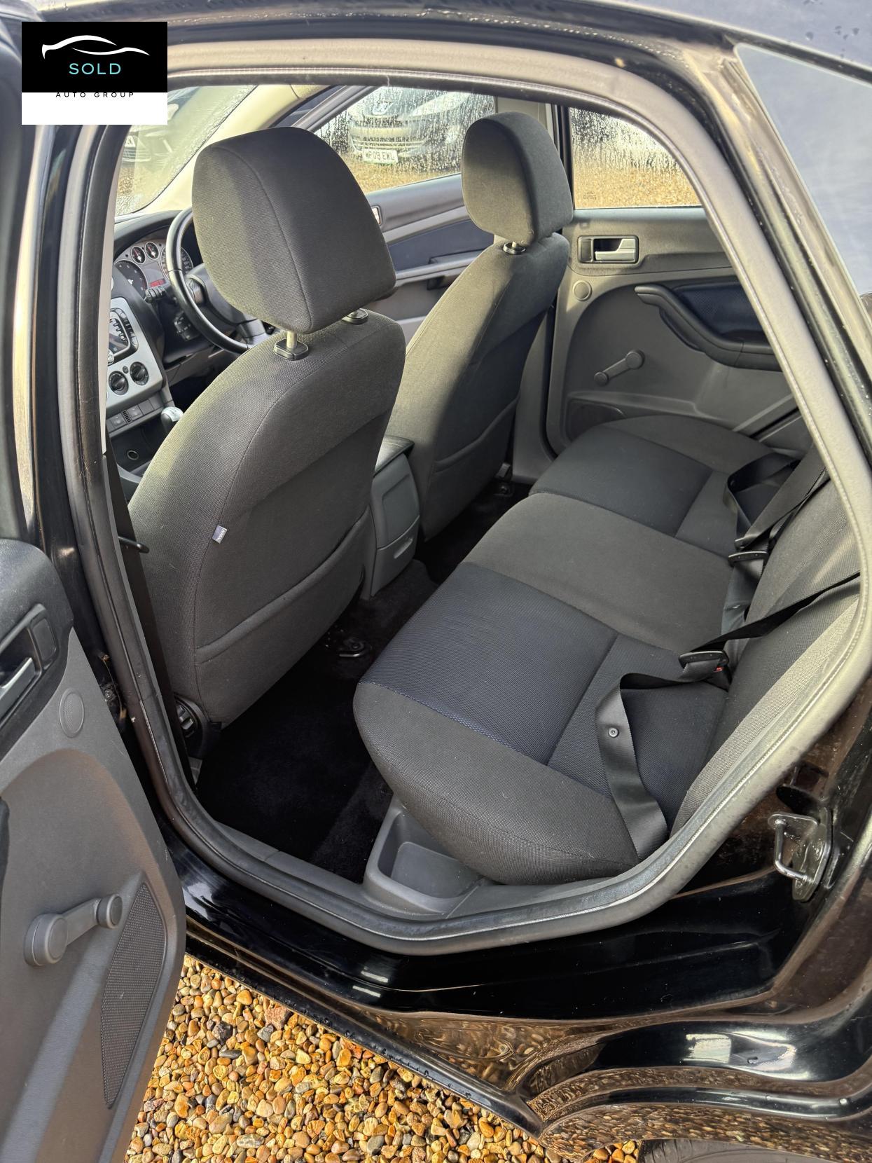 Used Ford Focus 2008 for sale - 77028400: Photo 10