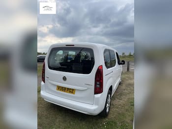 Used Vauxhall Combo Life 2018 for sale - 79775863: Photo
