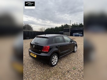 Used Volkswagen Polo 2011 for sale - 77026201: Photo