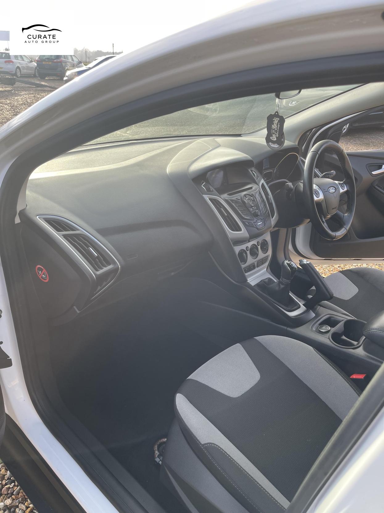 Used Ford Focus 2014 for sale - 77442159: Photo 11