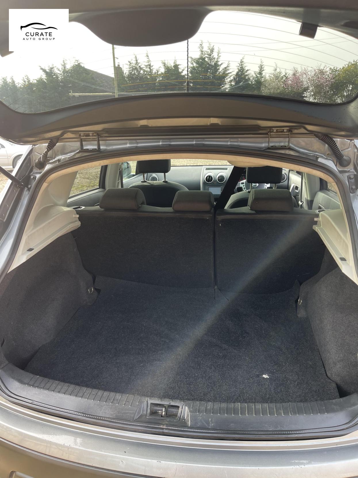 Used Nissan Qashqai 2011 for sale - 77778718: Photo 9