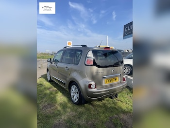 Used Citroen C3 Picasso 2011 for sale - 78474399: Photo