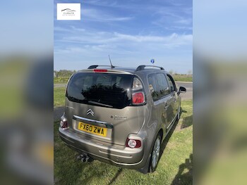Used Citroen C3 Picasso 2011 for sale - 78474399: Photo