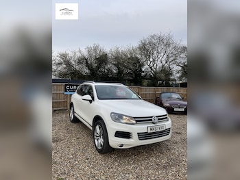 Used Volkswagen Touareg 2011 for sale - 77921753: Photo