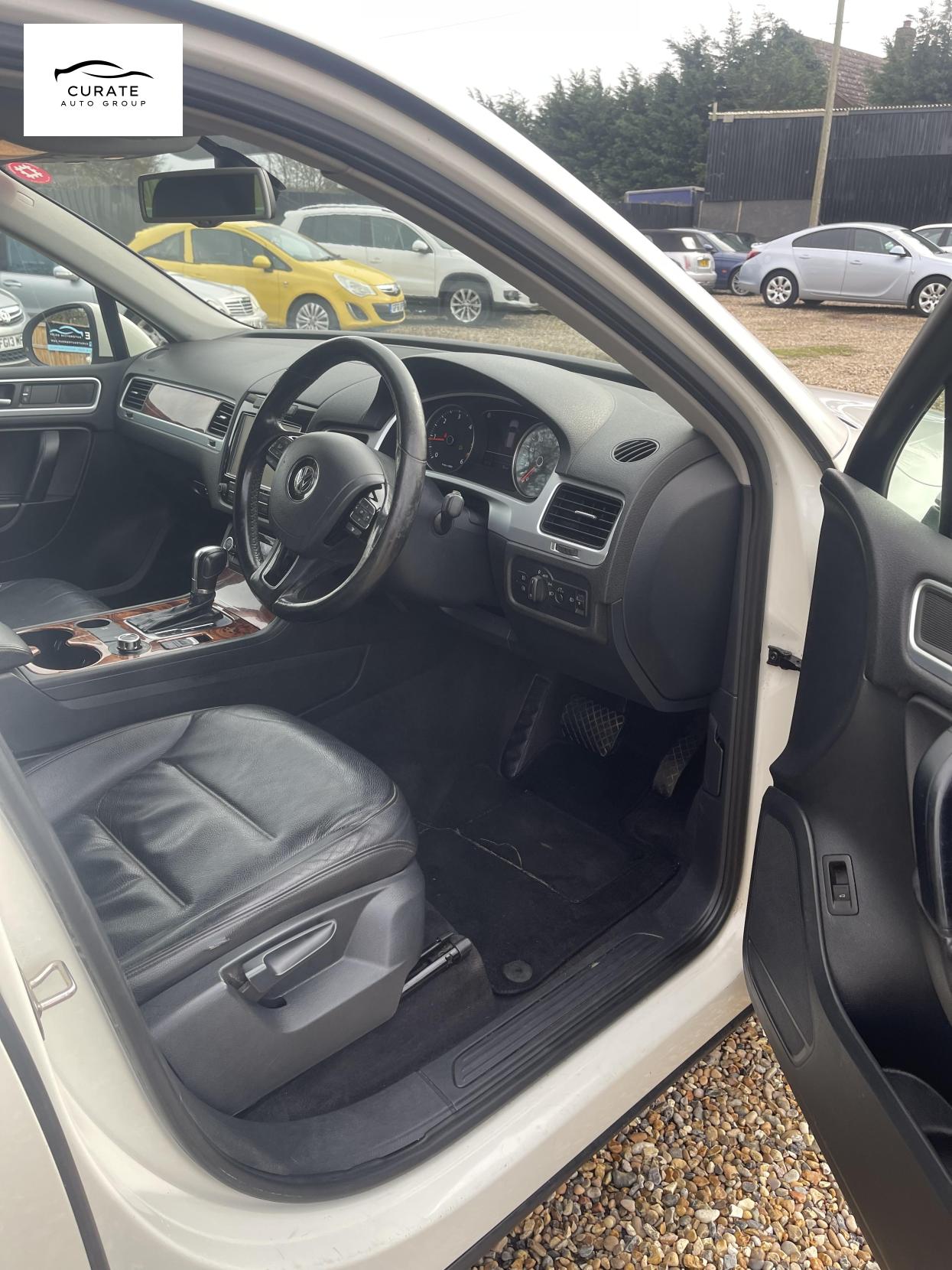 Used Volkswagen Touareg 2011 for sale - 77921753: Photo 5