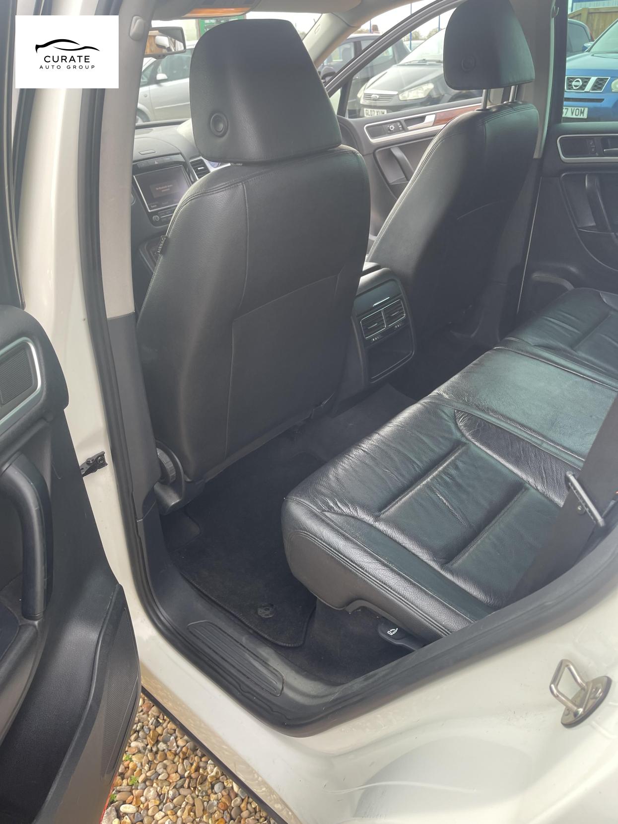 Used Volkswagen Touareg 2011 for sale - 77921753: Photo 8