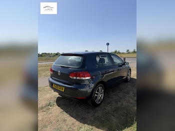 Used Volkswagen Golf 2009 for sale - 78724840: Photo