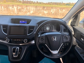 Used Honda CR-V 2018 for sale - 78348611: Photo
