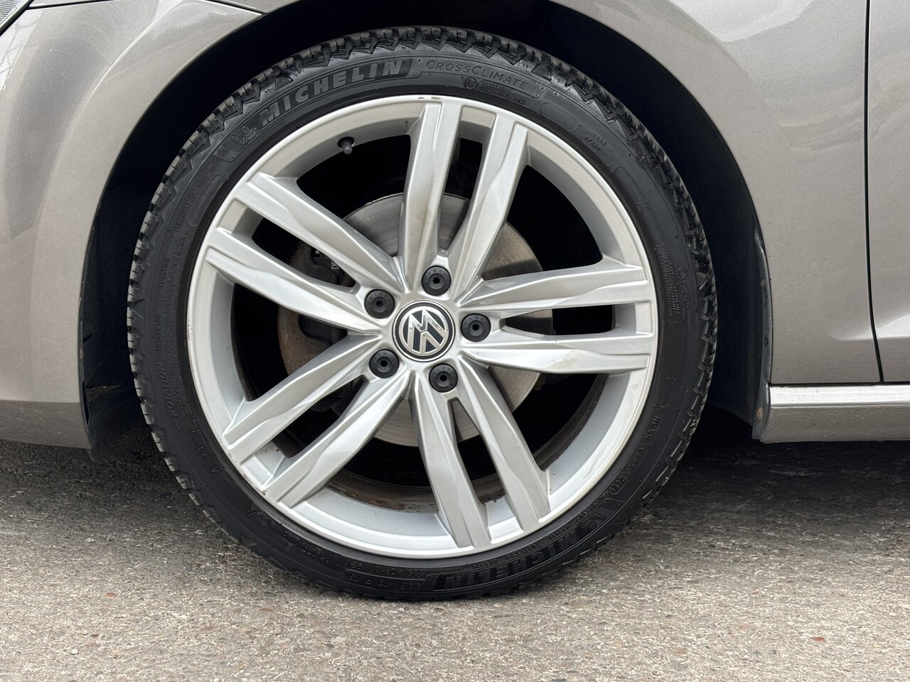 Used Volkswagen Golf 2016 for sale - 76098097: Photo 24