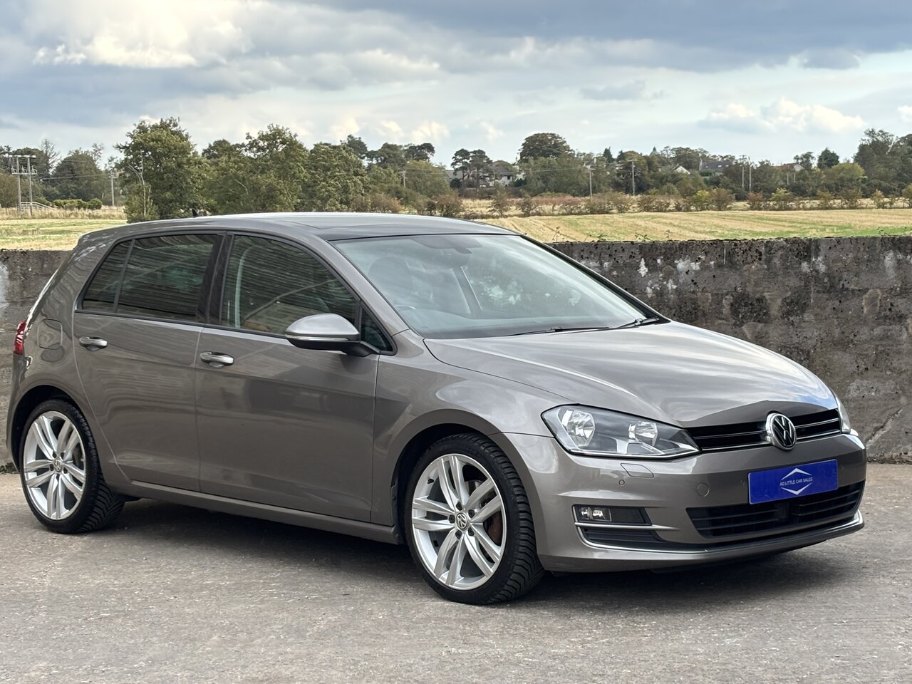Used Volkswagen Golf 2016 for sale - 76098097: Photo 27