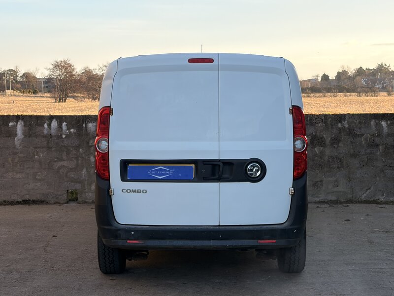 Used Vauxhall Combo 2018 for sale - 77764281: Photo 18