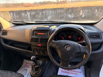 Used Vauxhall Combo 2018 for sale - 77764281: Photo