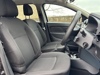 Used Dacia Sandero 2019 for sale - 77239565: Photo