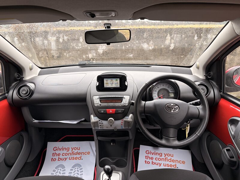 Used Toyota AYGO 2011 for sale - 77457955: Photo 10