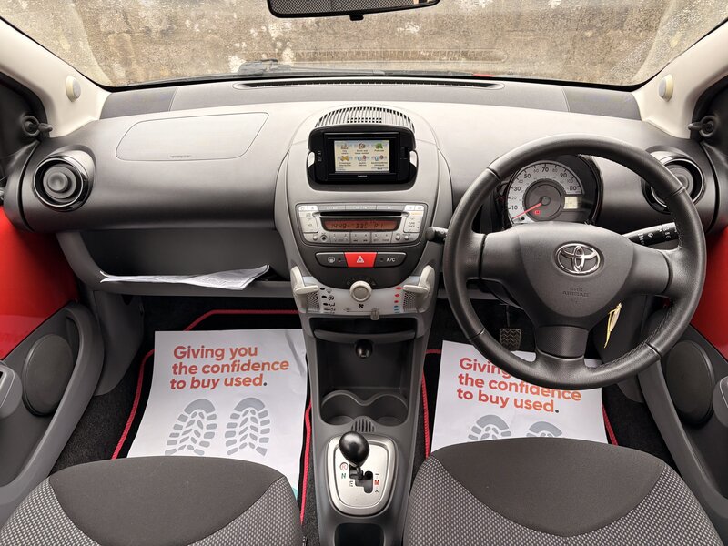 Used Toyota AYGO 2011 for sale - 77457955: Photo 11