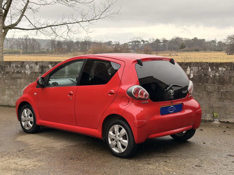 Used Toyota AYGO 2011 for sale - 77457955: Photo 16
