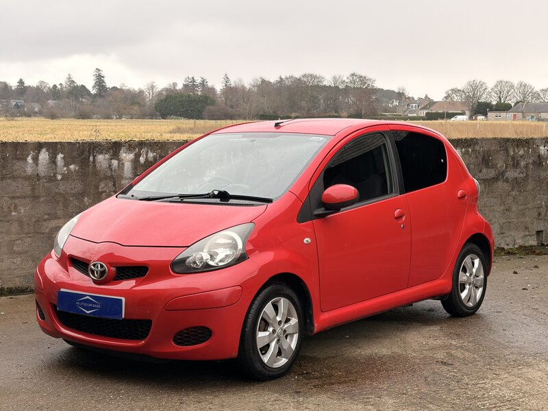 Used Toyota AYGO 2011 for sale - 77457955: Photo 18