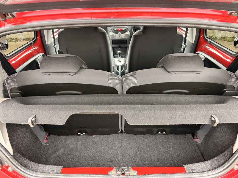 Used Toyota AYGO 2011 for sale - 77457955: Photo 9