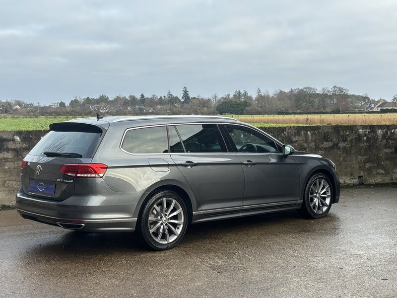 Used Volkswagen Passat 2017 for sale - 77060770: Photo 14