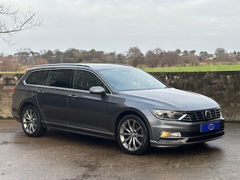 Used Volkswagen Passat 2017 for sale - 77060770: Photo