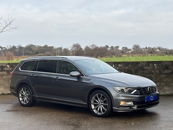 Used Volkswagen Passat 2017 for sale - 77060770: Photo