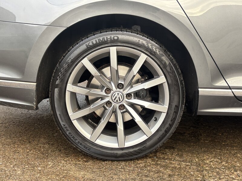 Used Volkswagen Passat 2017 for sale - 77060770: Photo 5