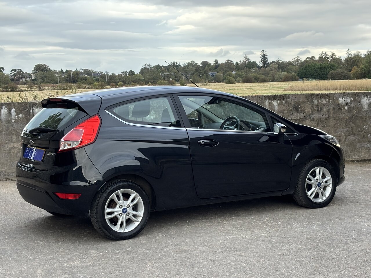 Used Ford Fiesta 2016 for sale - 76023337: Photo 11