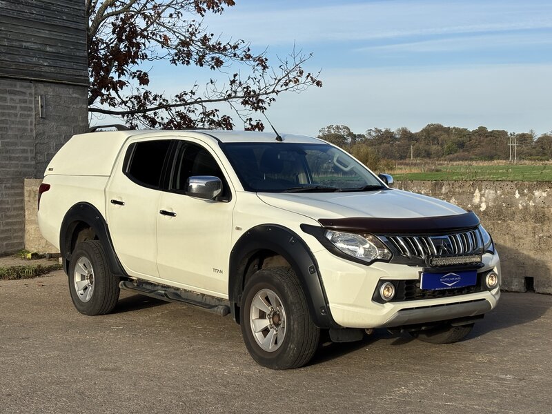 Used Mitsubishi L200 2017 for sale - 76375793: Photo 2