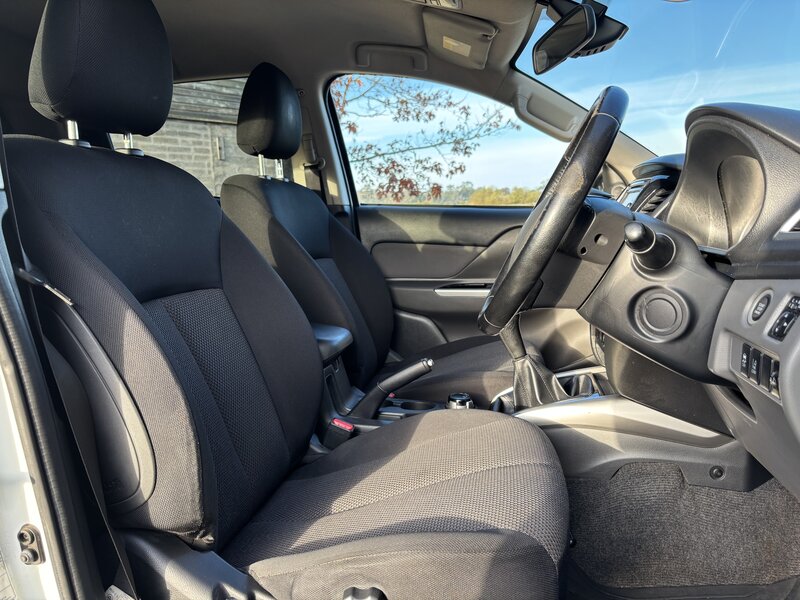 Used Mitsubishi L200 2017 for sale - 76375793: Photo 4